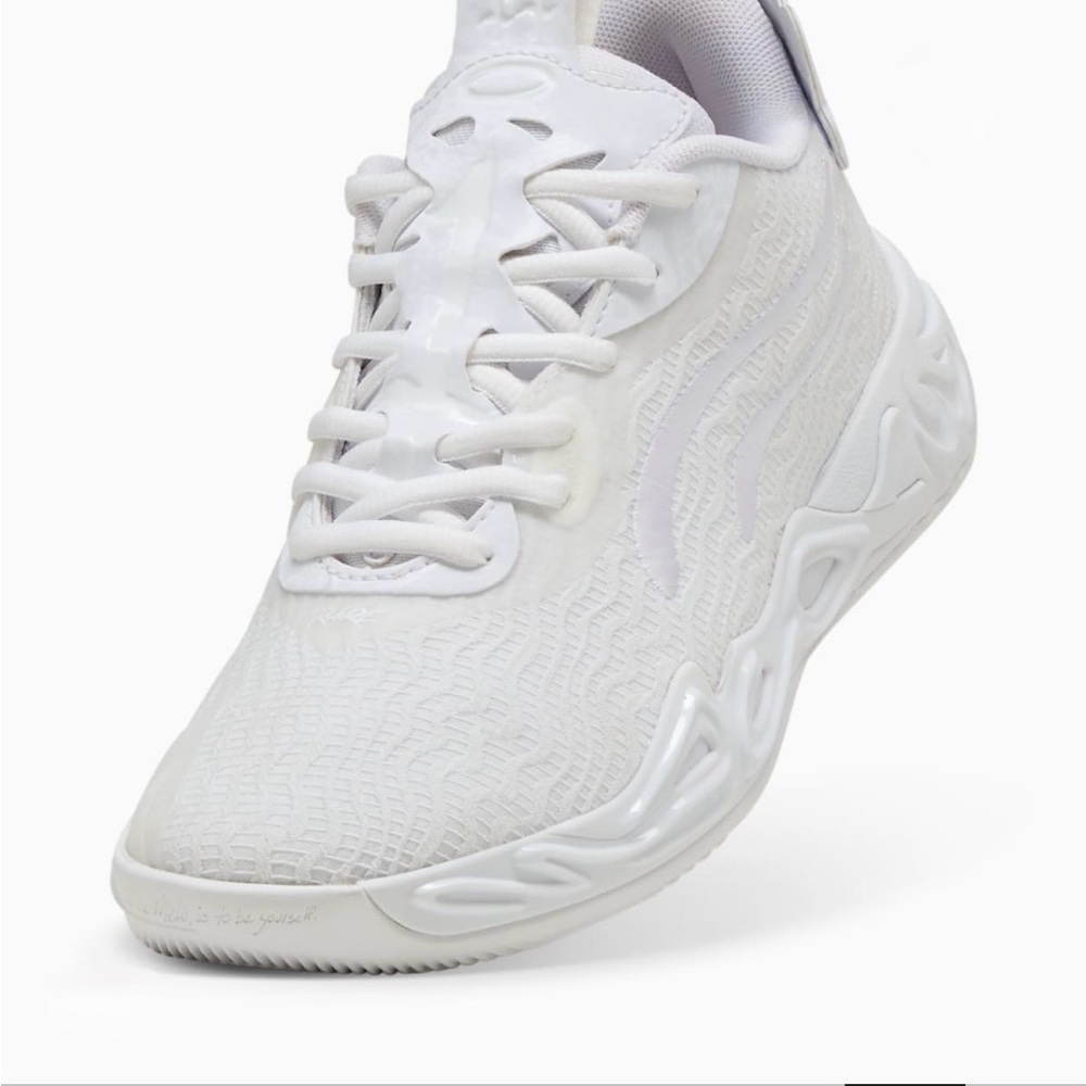 Puma LaMelo Ball MB.04 Lo basketball sneakers in the "Ice White" 10.5 - Picture 5 of 17